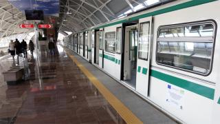 Само в БЛИЦ! СНИМКА хвърли в потрес столичани  - откога в метрото е позволено…