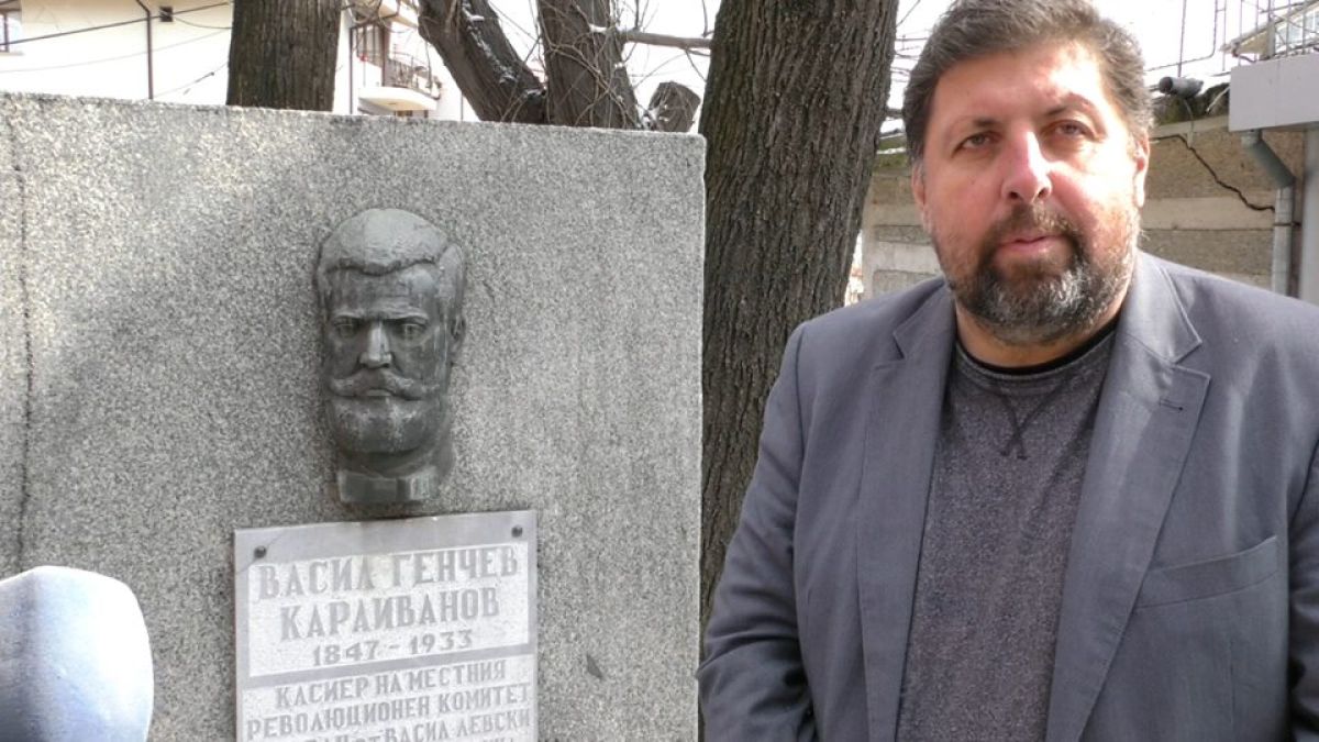 БЛИЦ TV: Наследник на Левски гневно: Правят се опити да се подмени историята