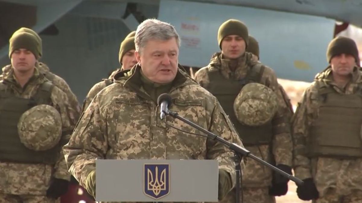 Порошенко: Започва пълномащабна война! Две руски армии и два корпуса удрят Украйна от към... (ВИДЕО)