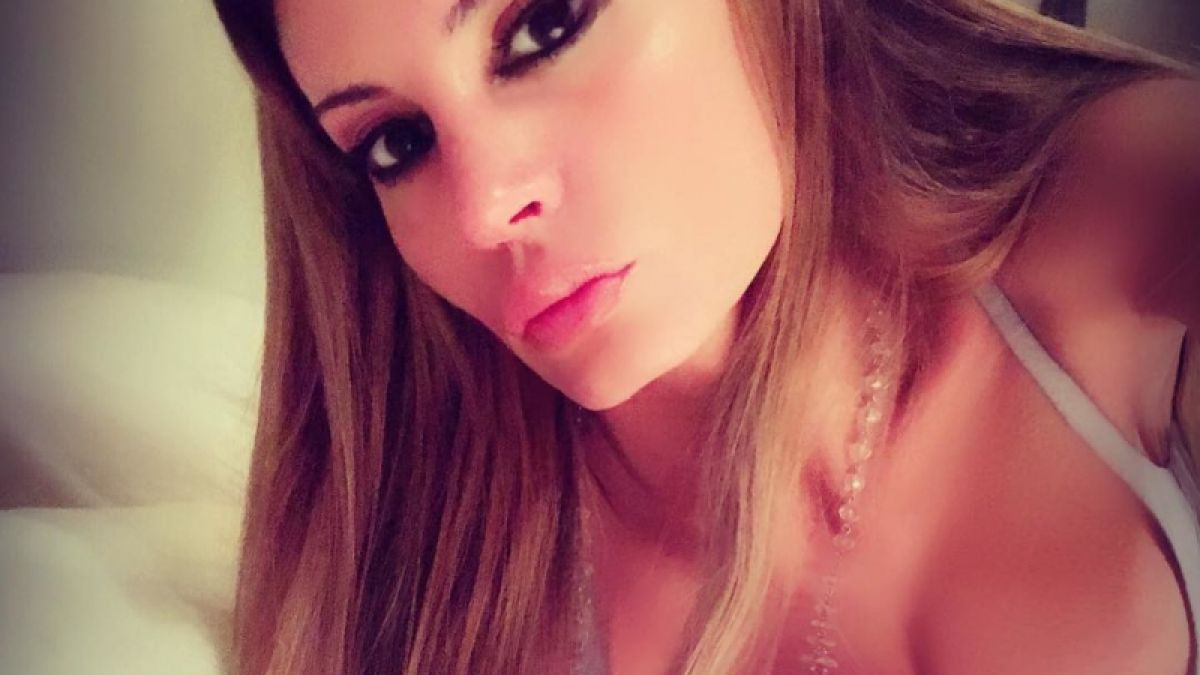 Моделка на Playboy, позната с политици педофили, бе намерена гола, мъртва и посипана с кокаин (СНИМКИ)