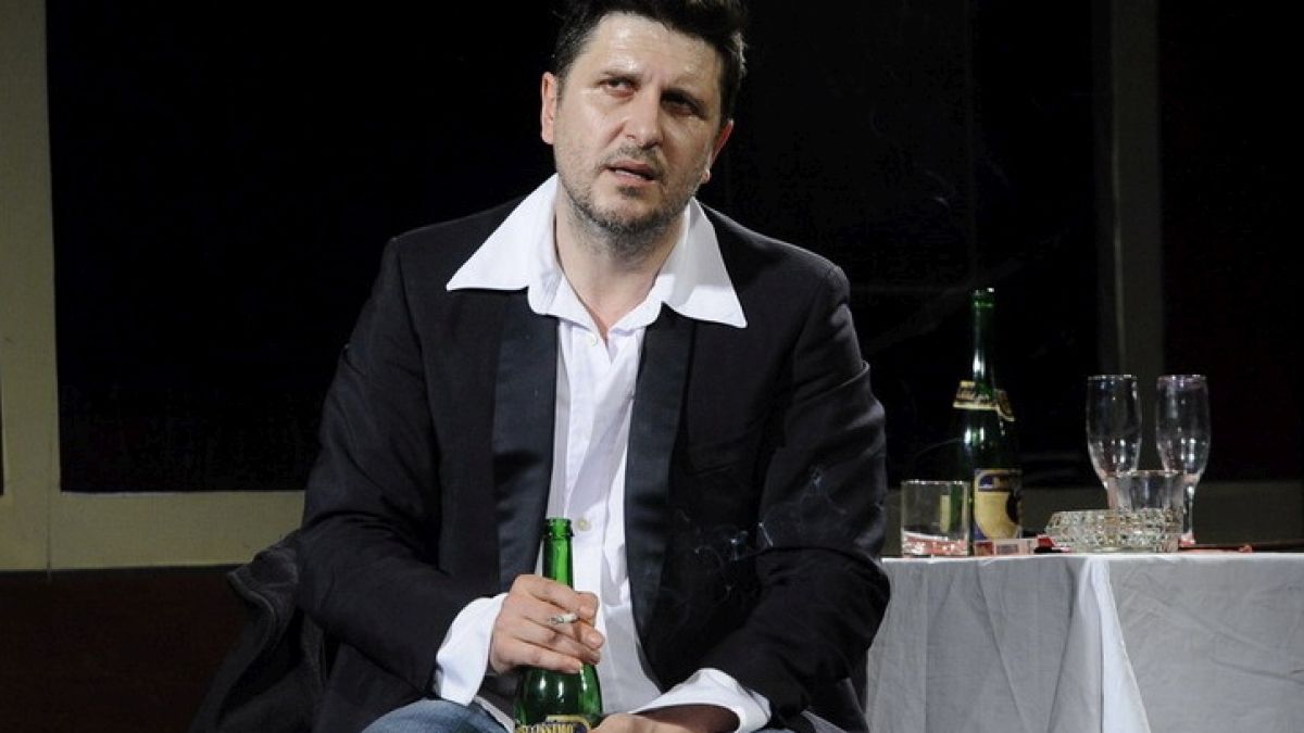 Какво се случва с Блатечки: Обливали го топли и студени вълни