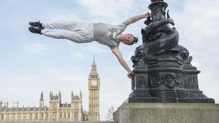 Световно известен веган стана импотент, но като хапна малко риба и чудо - вдигна го! 