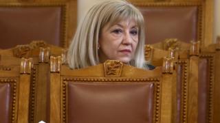 Министър Аврамова с последна информация за спирането на строежа на "Златен век" 