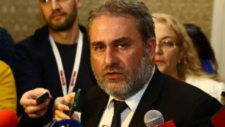 БСП поиска оставката на министър Банов