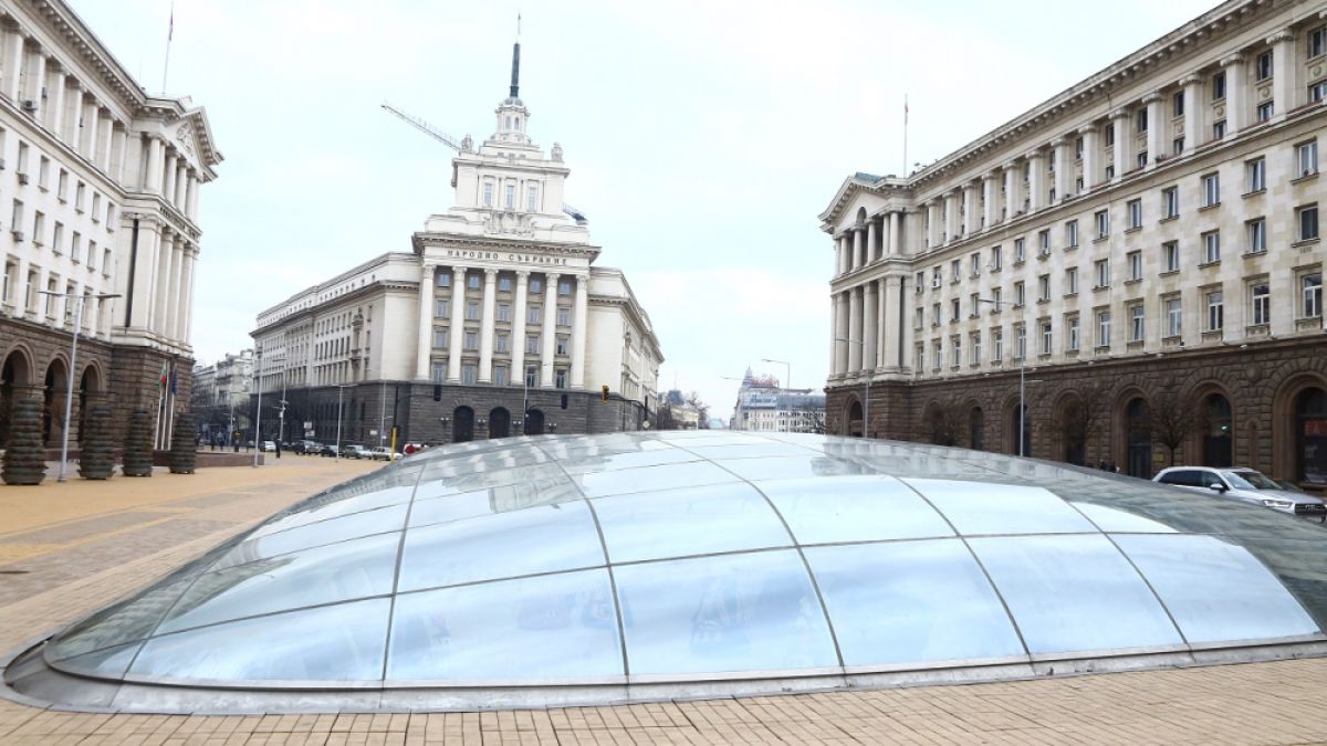 Изтече важен срок, а изплува неочаквана изборна драма в София