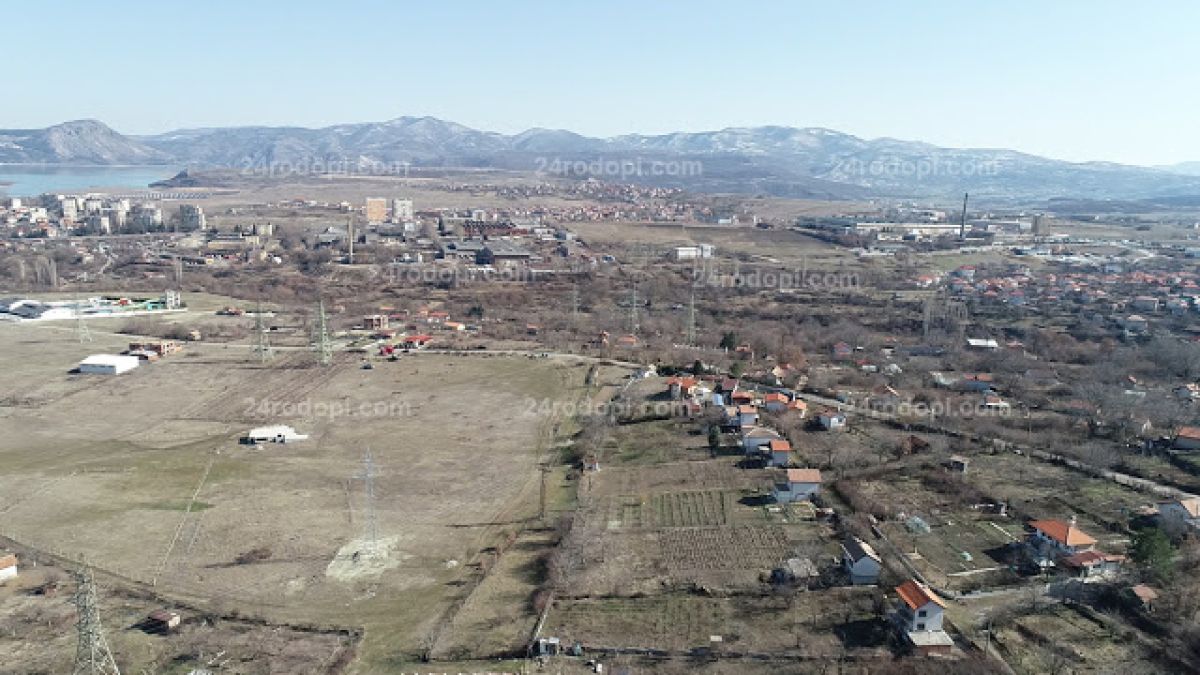 ВИДЕО показва как Кърджали поглъща село