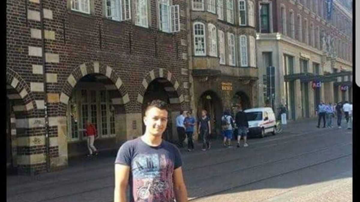 Първи СНИМКИ на жестокия убиец Сали, заклал с шест удара таксиджията Красимир край Разград 