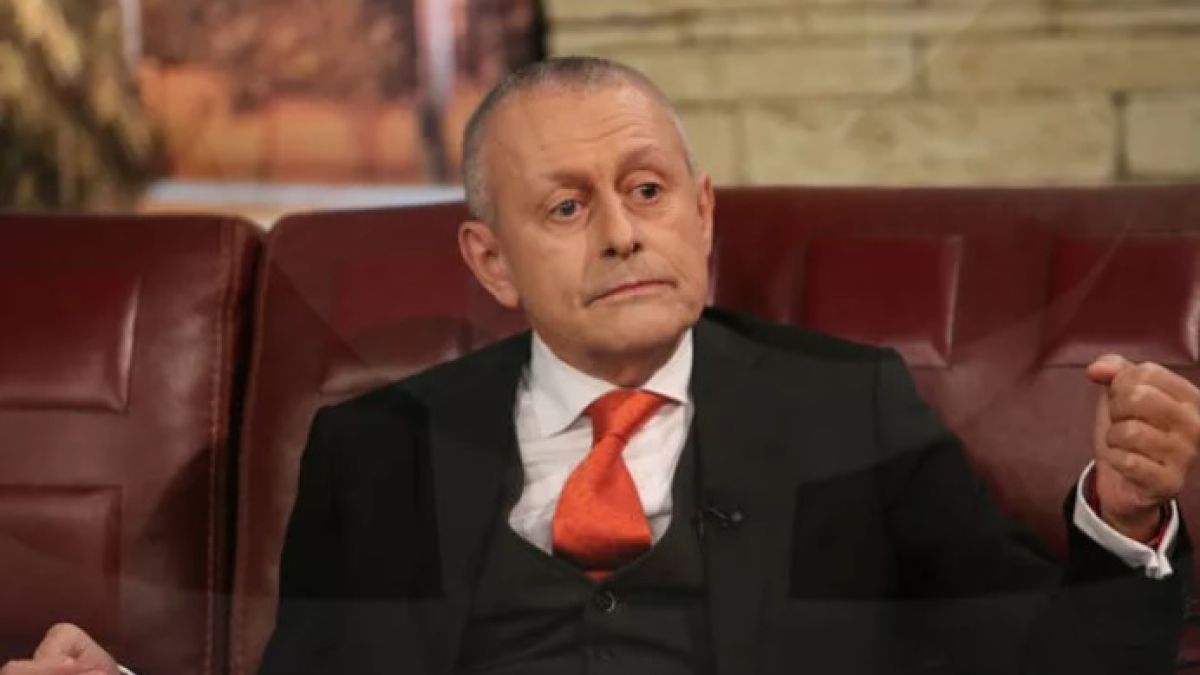 В СКОПИЕ: КОГА УМОТ ЌЕ ТЕ НАПУШТИ! Българският ексминистър Соломон Паси иска ядрено оръжие на Балканите