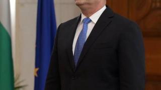 Медведев се видя и с президента Радев!