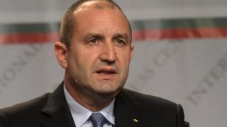 Румен Радев ще удостои Роналд Лаудър с орден "Стара планина" първа степен