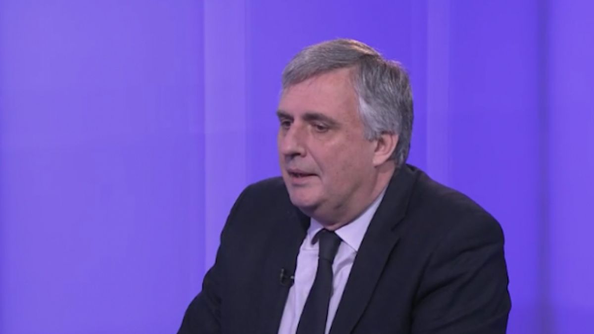 Калфин с коментар за посещението на Медведев у нас