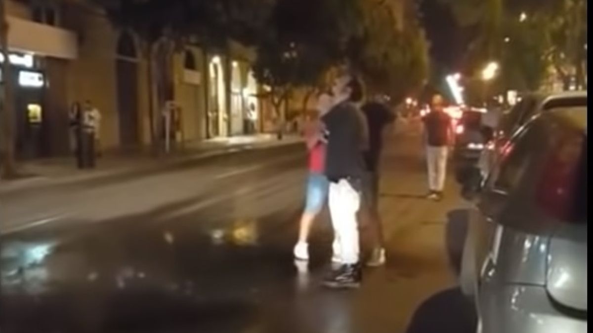 Тайнствен дъжд се изля върху няколко квадрата от път в Италия (ВИДЕО)