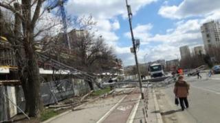 Eксклузивни СНИМКИ от страшния инцидент, който паникьоса столичани в "Младост!