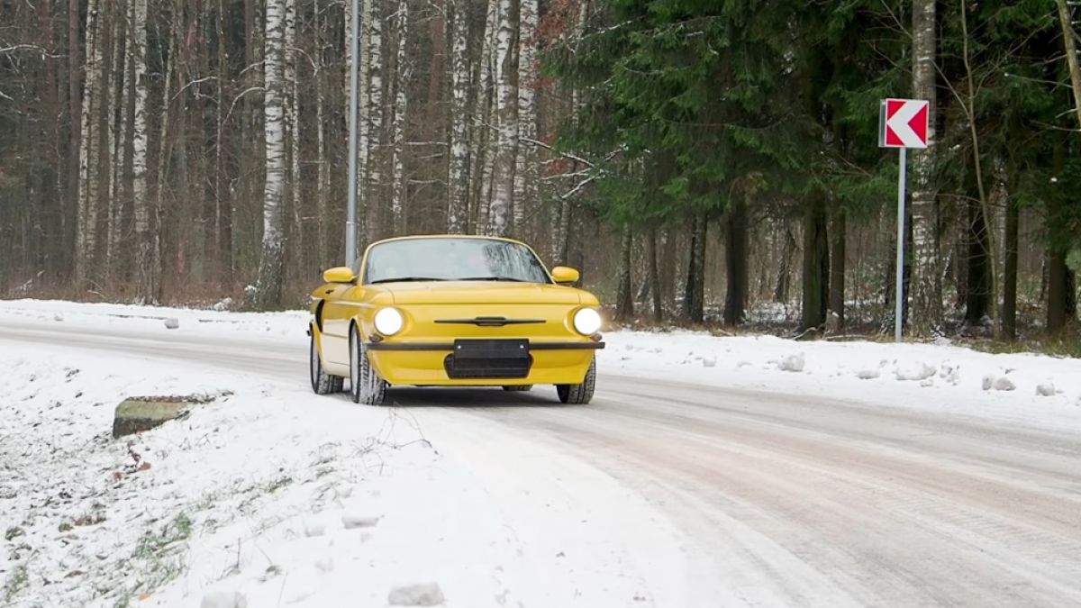 Роудстър Запорожец с мощността на Porsche изуми дори американците (ВИДЕО)