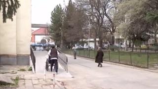Млад мъж умря в двора на ямболската болница, искал да го прегледат, но... 