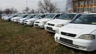 Обява: СДВР продава старите си патрулки на невероятни цени