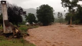 Мощен циклон помете Зимбабве