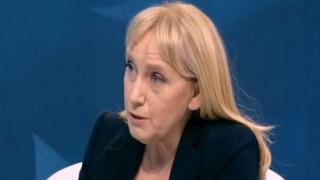Елена Йончева с първи думи след удара, който нанесе на Станишев 