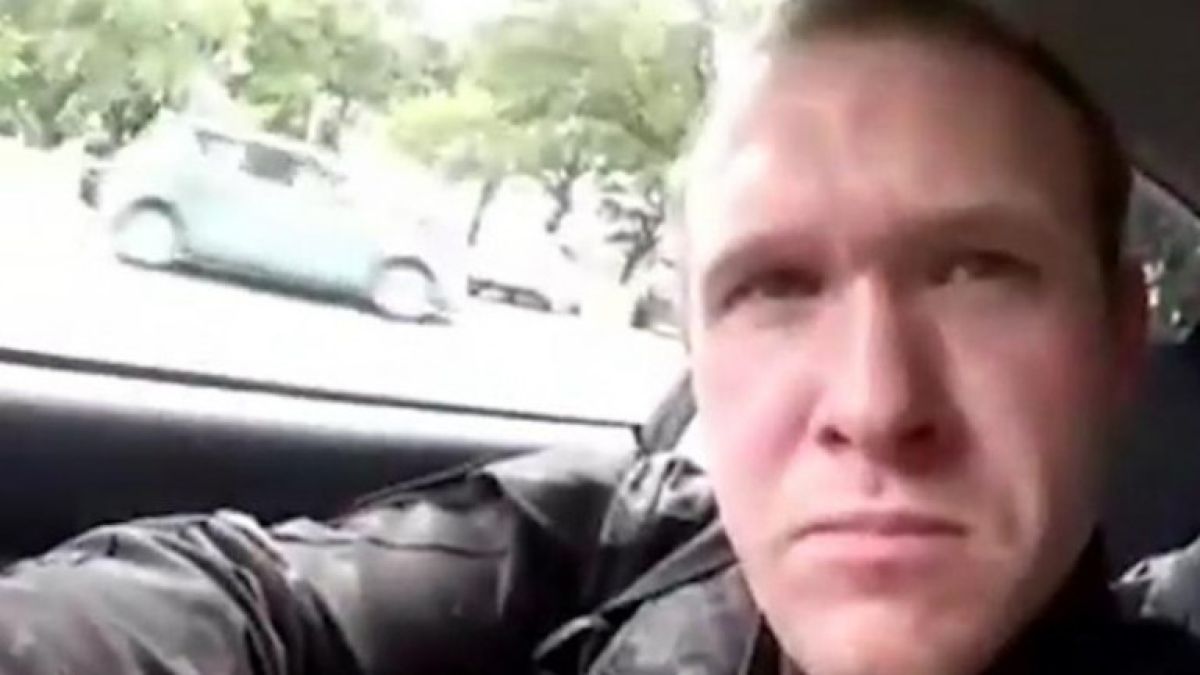 Нова Зеландия ще търси отговорност от Фейсбук защо клипът с касапницата е излъчван наживо 17 минути