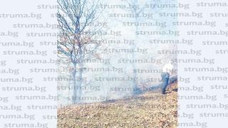 Селски кмет събра другарите си от детинство на тежка софра, но нещата се объркаха и... (СНИМКИ)