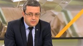 Тома Биков разкри какво му обяснил Цветанов за оня апартамент 