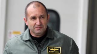 Двойник на Румен Радев грабна тлъст чек от „Стани богат”! (СНИМКИ)