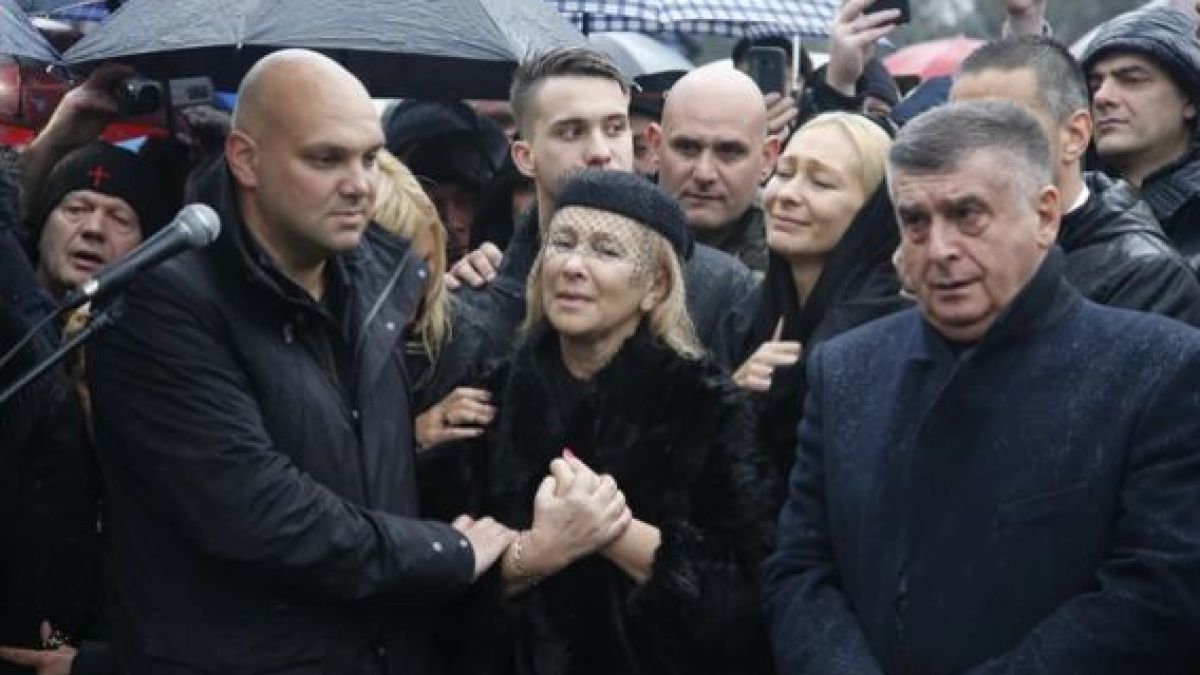 Вдовицата на Шабан Шаулич се срина, не спи, не яде – страшно е! (СНИМКИ)