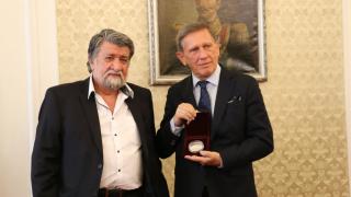 Вежди Рашидов връчи почетния плакет на парламента на известния полски актьор Ян Енглерт 