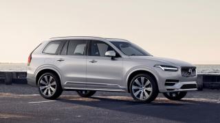 Новото Volvo XC90 с 15% по нисък разход на гориво и още по-сигурно (СНИМКИ)