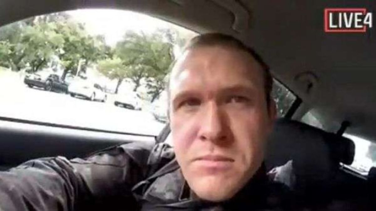 Привикват бг свещеници на разпит заради това, което свирепият терорист от Нова Зеландия направил в Роженския манастир!