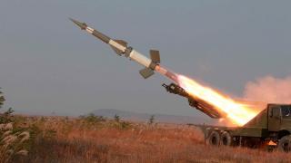 САЩ извършиха успешен тест за залпово прехващане на балистична ракета