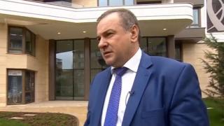 Хекимян разгледа отвътре луксозния блок с евтини апартаменти за хората от властта и онемя (СНИМКИ)