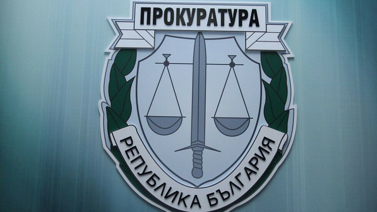 Прокуратурата влезе в Община Стражица, разследват огромни злоупотреби