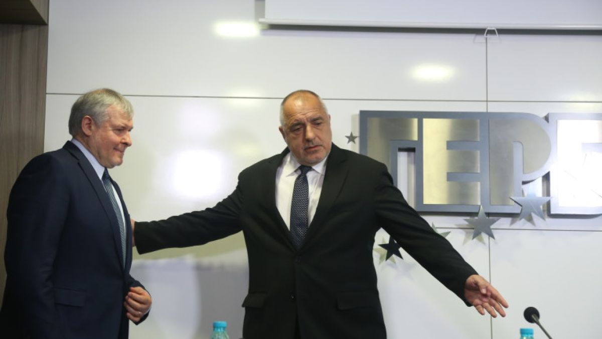 ГЕРБ и СДС с нова среща заради евровота 