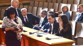 Обрат от парламента: Ето кой ще решава как ще живеем след 13 май!