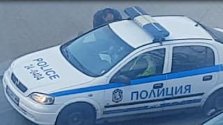 Заснеха ченгета от скандалното 4-то РПУ да прибират рушвет! (ВИДЕО)