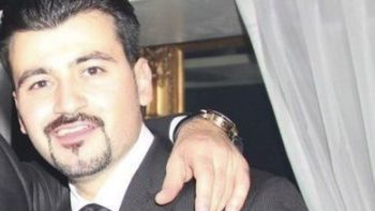 Синът на Долорес Арсенова го закъса яко след гъзарските си изцепки в столичния кв. "Бояна" 
