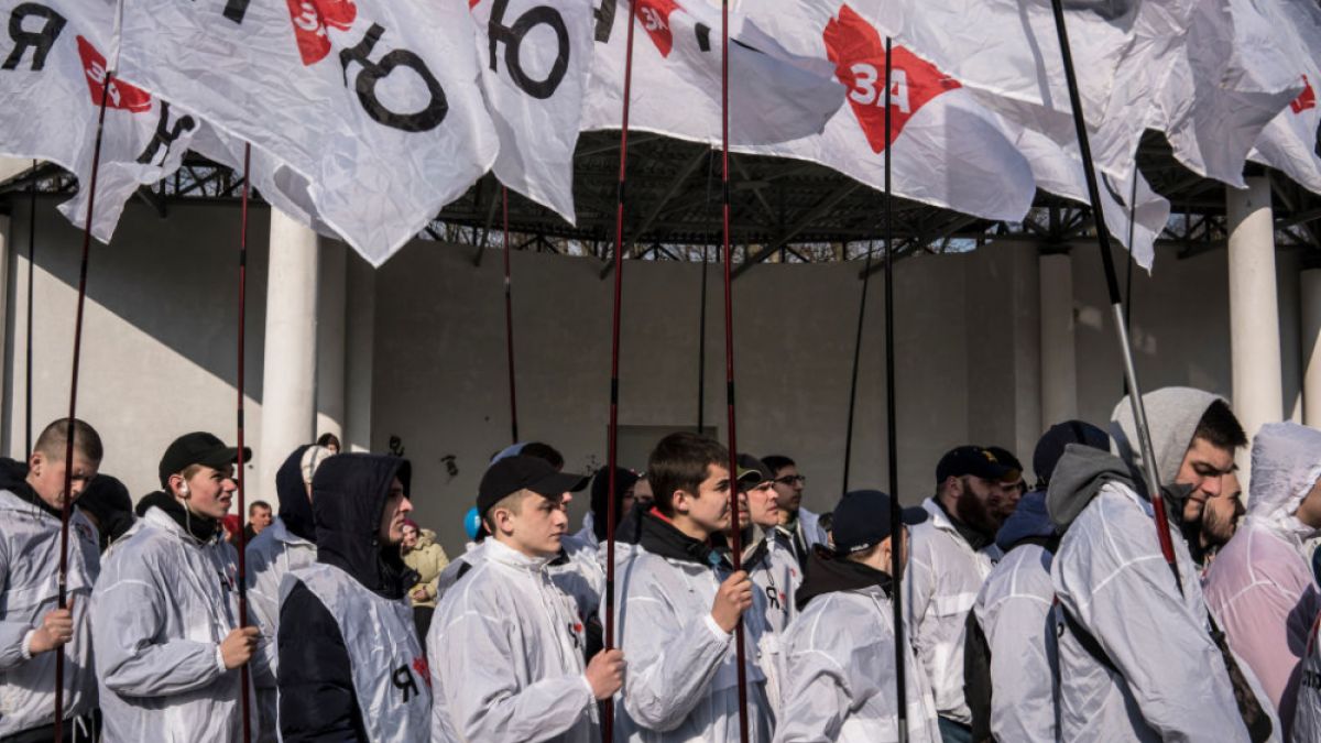 Президентските избори в Украйна: Интригата остава докрай!