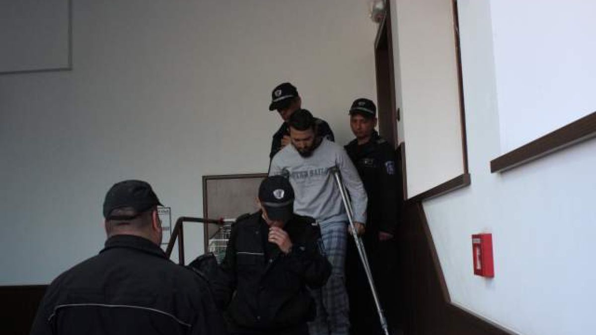 Първи СНИМКИ на 20-годишния Андон, който погуби цяло семейство в Пловдив!
