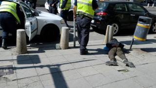 Само в БЛИЦ: Зрелищен арест на столична мутра на бул. Мария Луиза (СНИМКА)