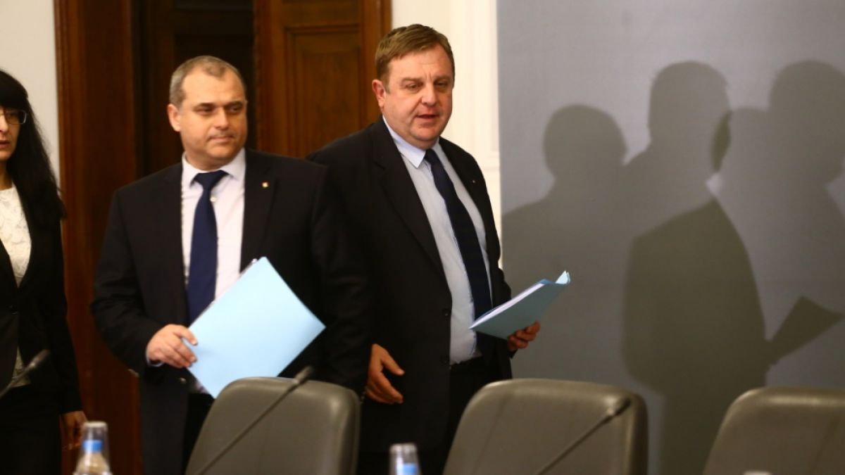 Каракачанов за циганския проблем: Социалната система е глупава
