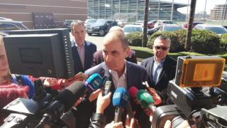 Цветанов: Противопоставянето между институциите прави политиците зависими от задкулисни игри