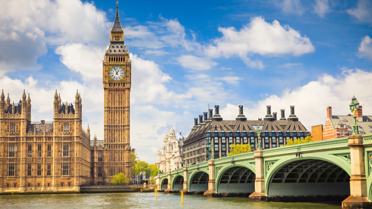 Brexit хвърли Лондонското сити на вълците