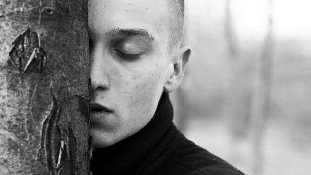 Многоликият актьор Димитър Николов номиниран за Награда за полет в изкуството „Стоян Камбарев“ 2019