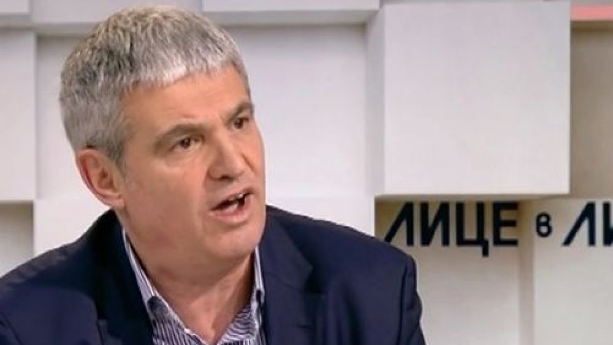 Пламен Димитров: Пакетът „Макрон“ ще удари тежко не шофьорите, а…