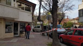 Млад мъж е прострелян и умрял в подземен паркинг Пловдив (СНИМКИ)