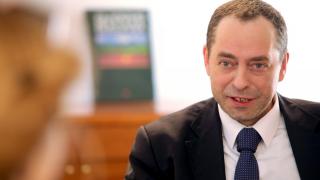 Посолството ни в Македония призова местните медии за "журнаристическа етика"