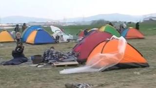 Ето какво се случва с безчинстващите мигранти от лагера край Солун 