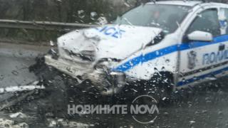 Страшно меле с патрулка край Ябланица (СНИМКИ)