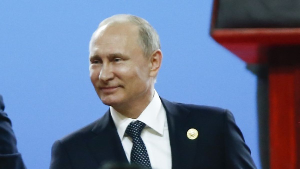 Скандал! Путин нарече преводач бандит